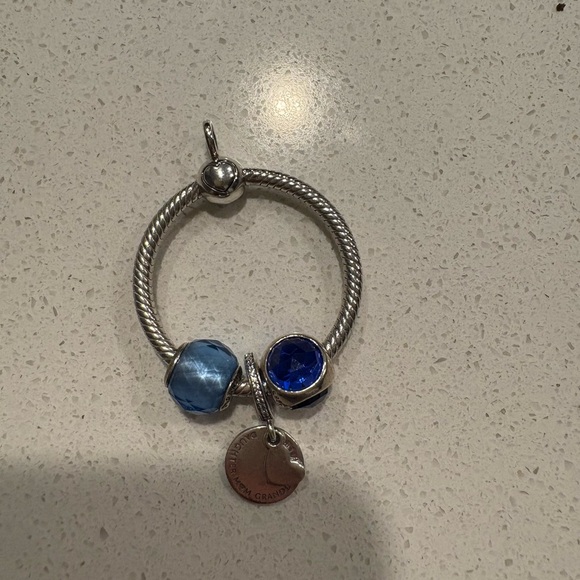 PANDORA SMALL O PENDANT - Picture 5 of 5